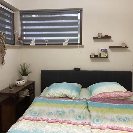 Appartement Moderne Mit Terrasse Ebenerdig *